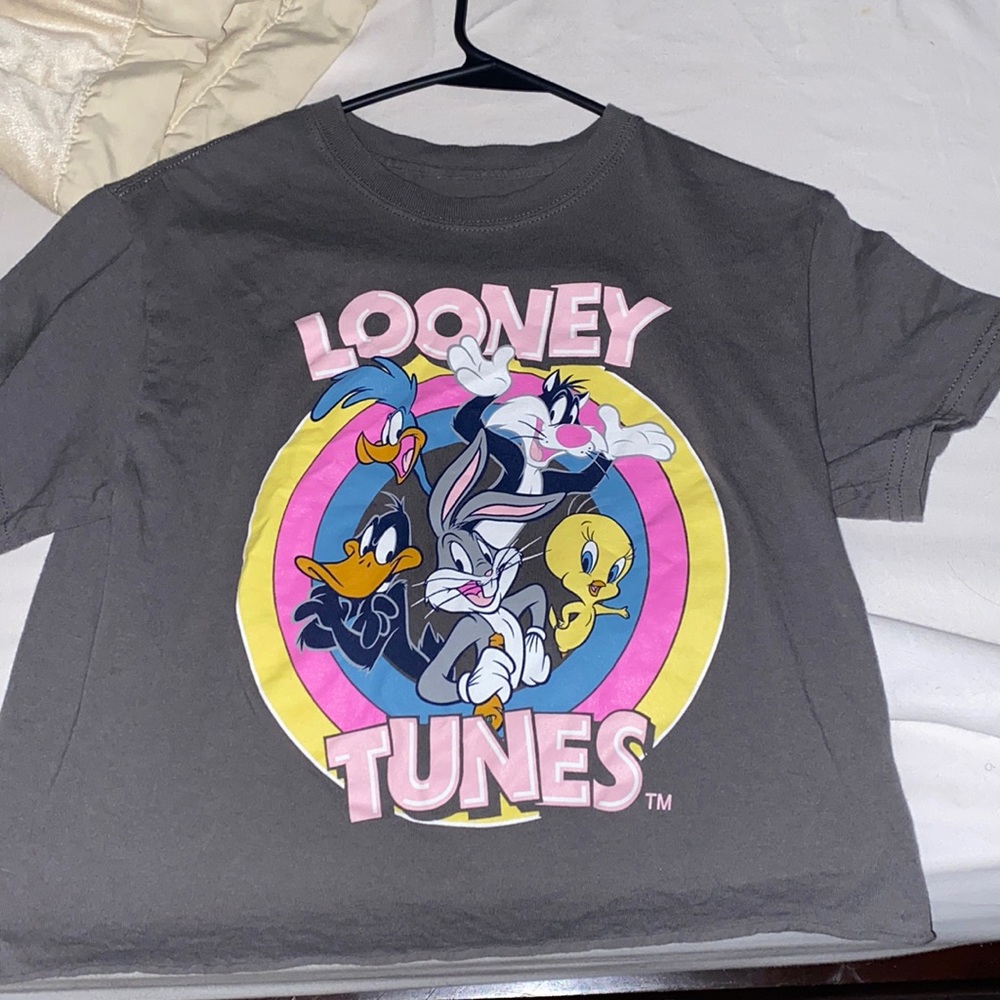Looney Tunes shirt